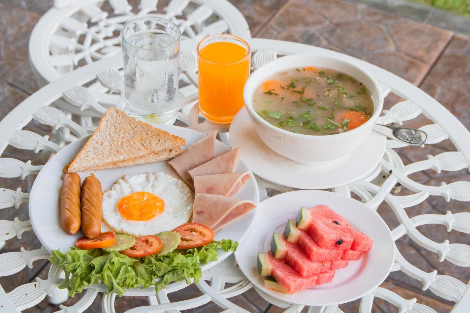 Namsai Resort Kanchanaburi City Exteriör bild