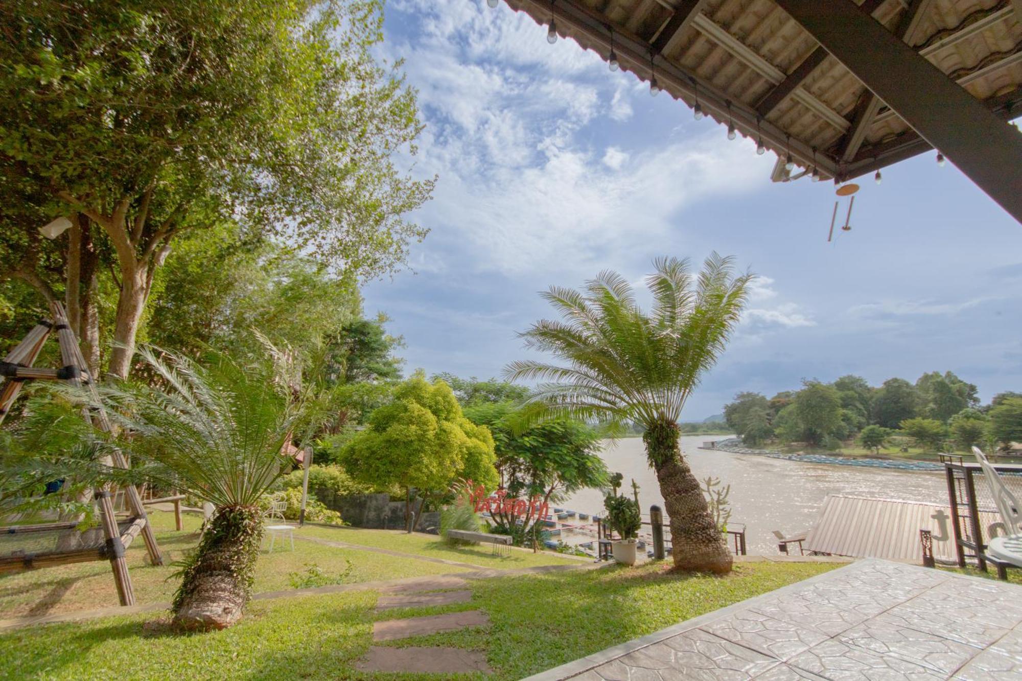 Namsai Resort Kanchanaburi City Exteriör bild