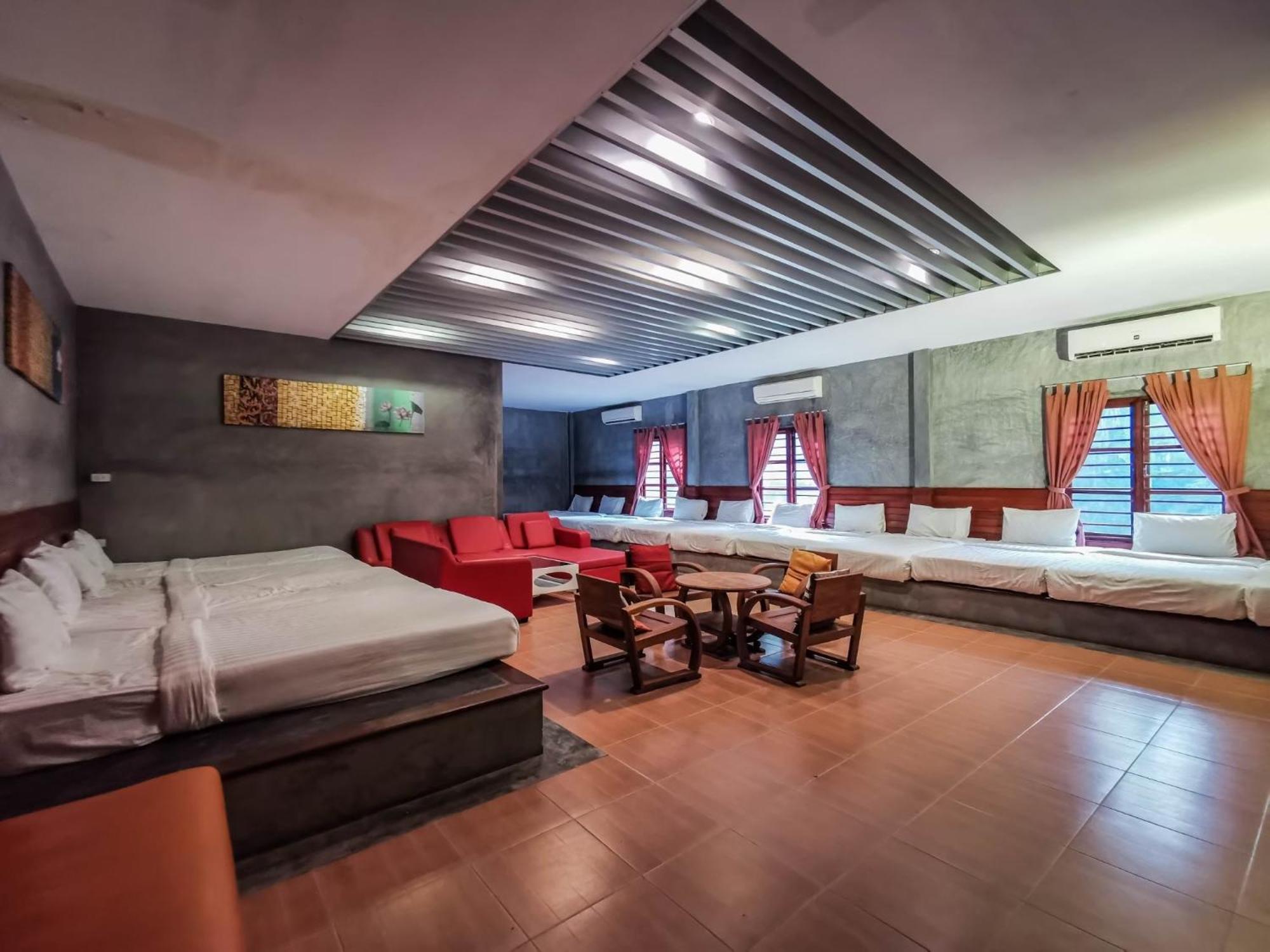 Namsai Resort Kanchanaburi City Exteriör bild