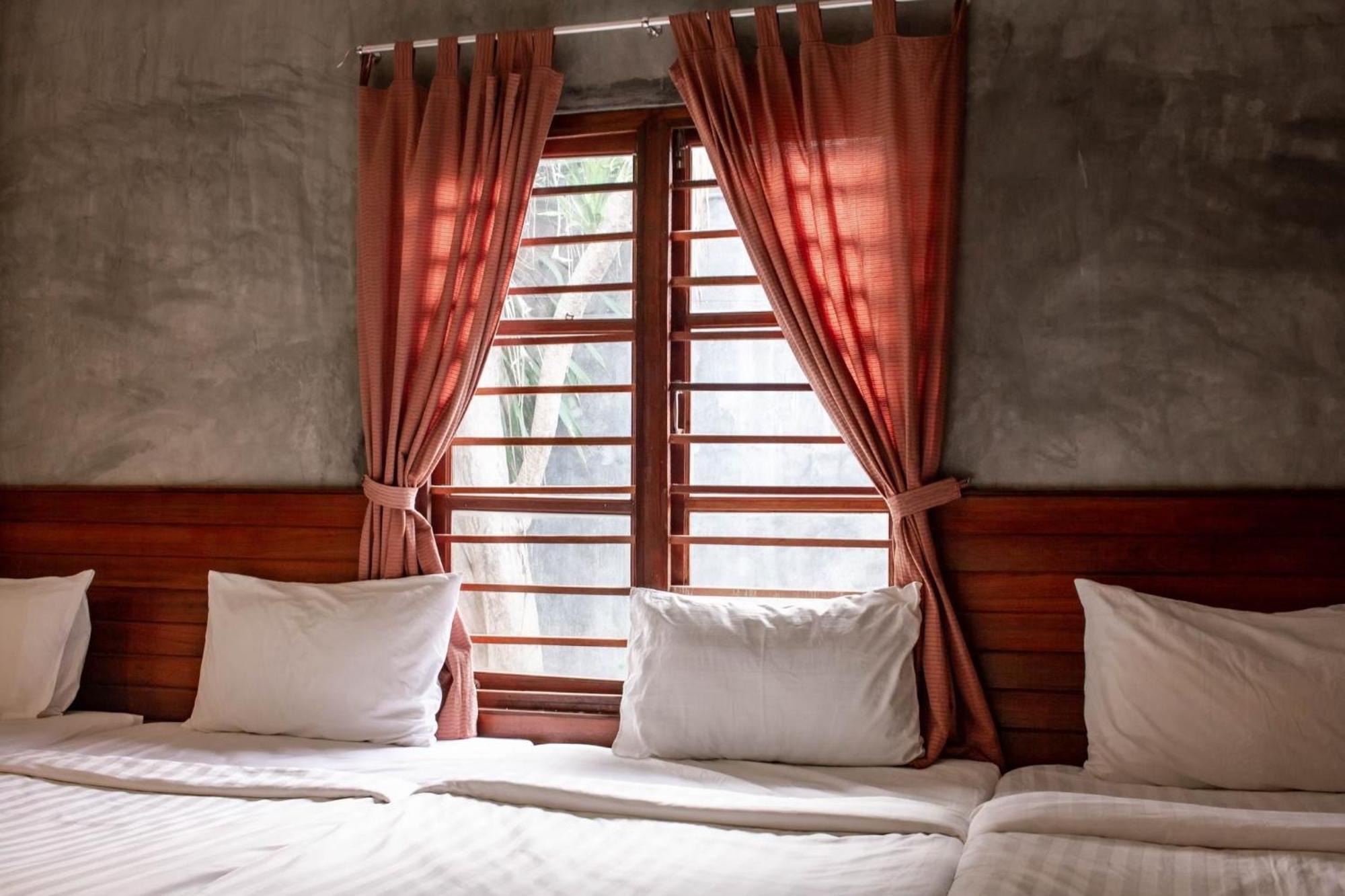 Namsai Resort Kanchanaburi City Exteriör bild