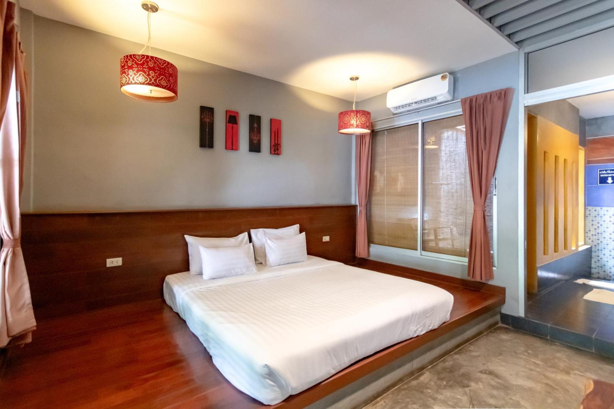 Namsai Resort Kanchanaburi City Exteriör bild